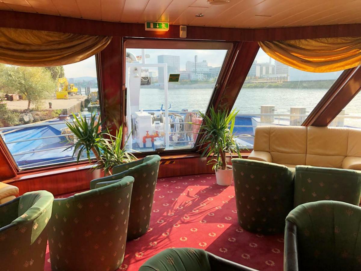 Botel Fairtours Hotelschiff Dutch Melody**** Köln